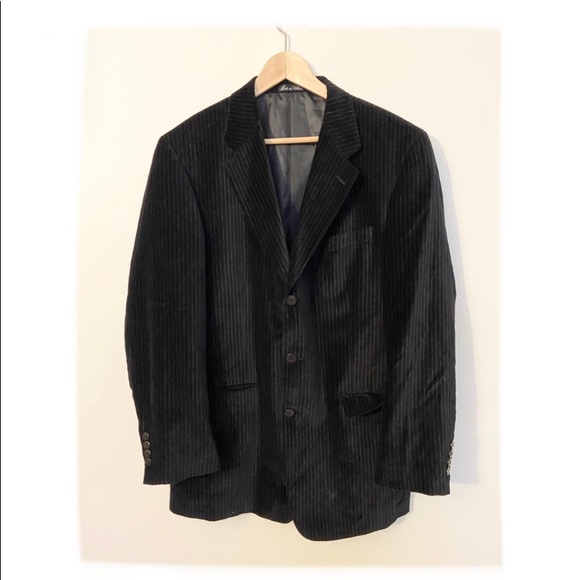 Blazer - Picture 2 of 13